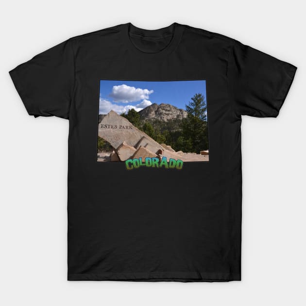 Colorado (Estes Park) T-Shirt by gorff